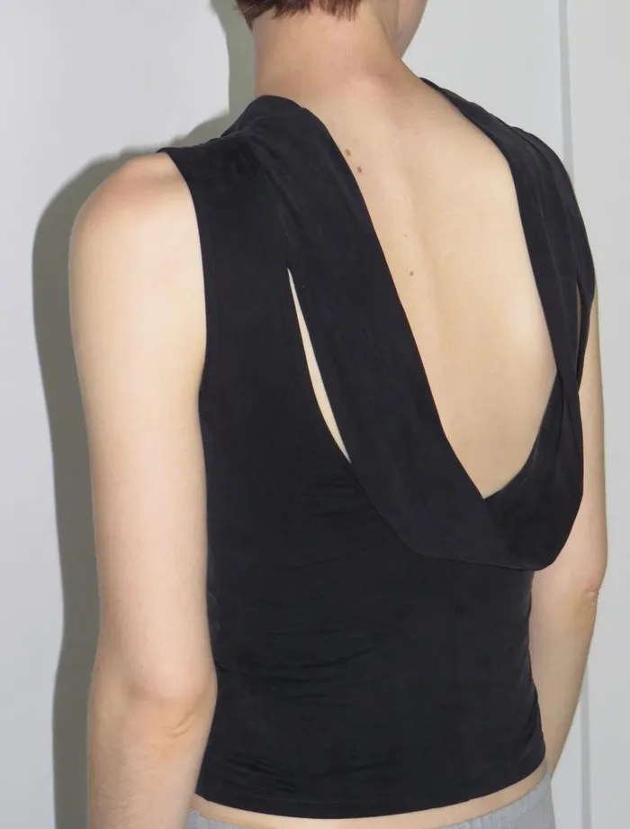 No 2126 Taro Black Women Paloma Wool Tops