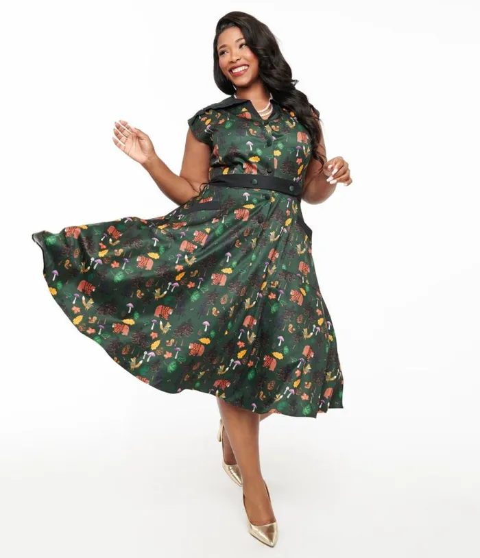 Plus Size 1940s Forest Green Woodland Creature Hedda Swing Dress DressesPlus Unique Vintage Pocket Dresses Plus Size 1940s Forest Green Woodland Creature Hedda Swing Dress DressesPlus Unique Vintage Pocket Dresses