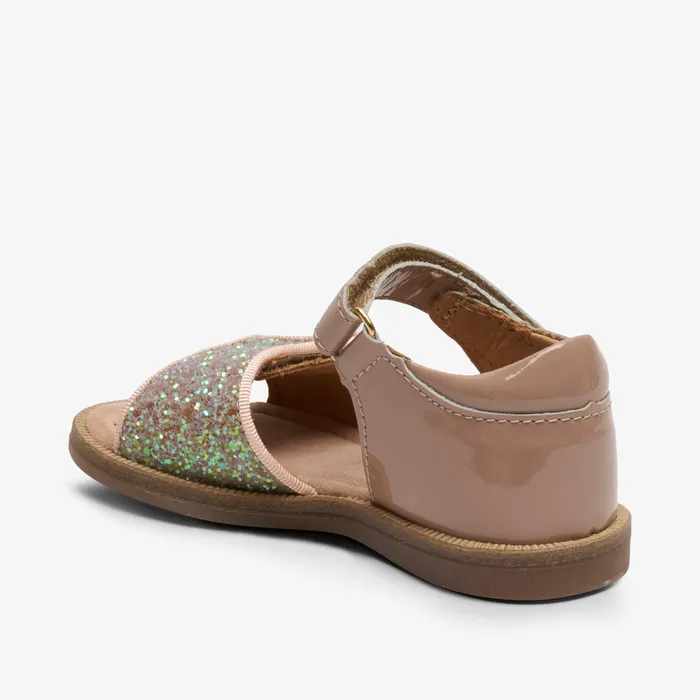 Sandals bisgaardshoes KIDS aida patent almond Brown