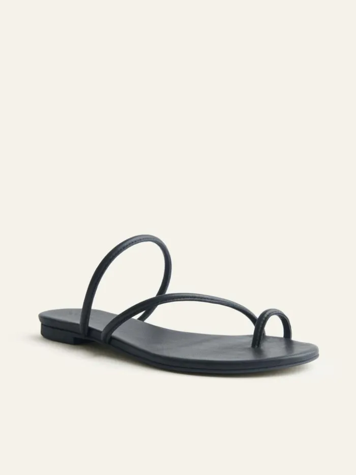 Shoes The Reformation Ludo Toe Ring Strappy Flat Sandal Black