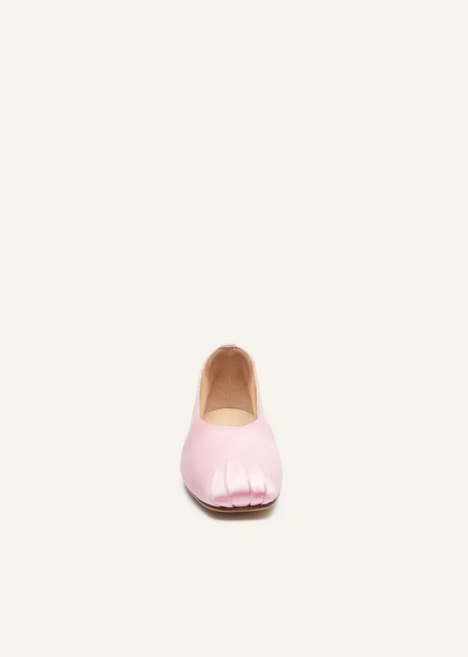 Shop Magda Butrym Shoes Satin Ballet Flats In Pink Shop Magda Butrym Shoes Satin Ballet Flats In Pink