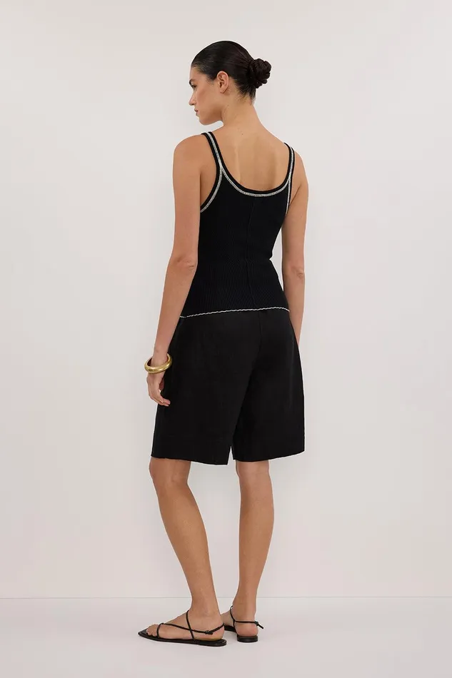 SIGNATURE BLACK CONTRAST SCOOP TANK Women DISSH Tanks