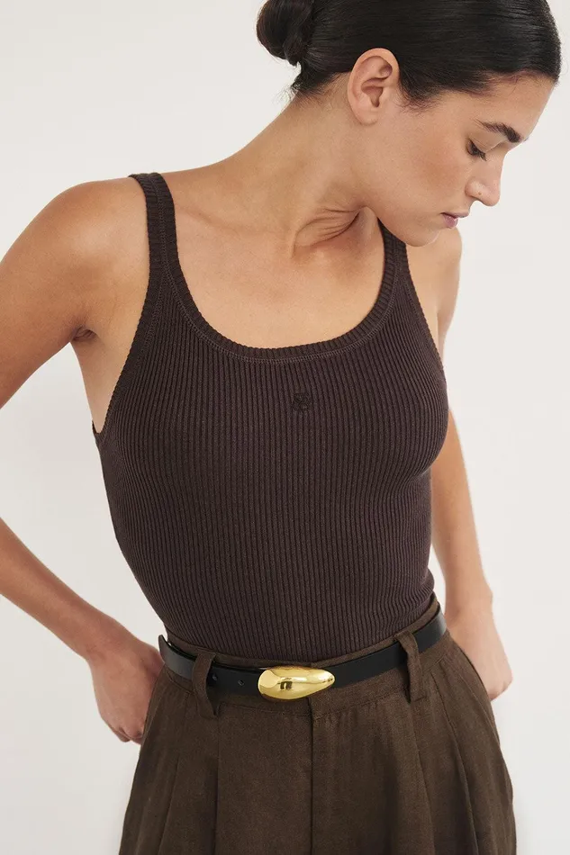 SIGNATURE CHOC SCOOP TANK Women DISSH Tanks