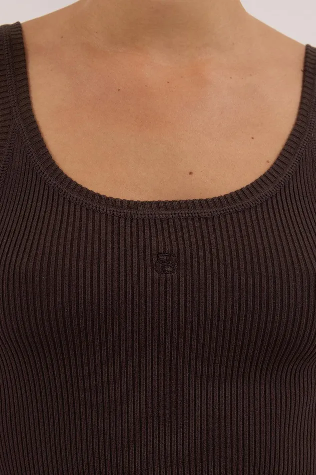 SIGNATURE CHOC SCOOP TANK Women DISSH Tanks