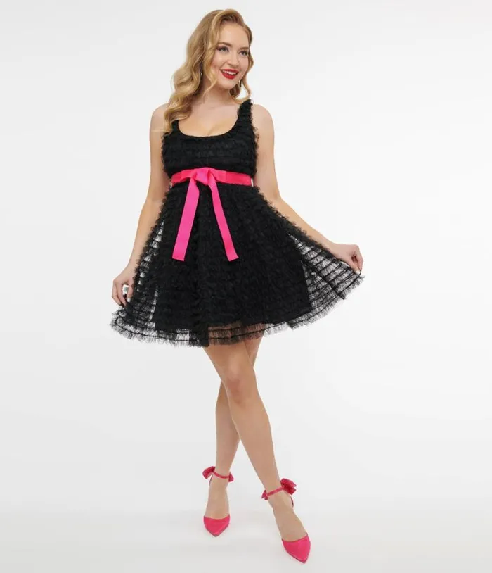 Smak Parlour 1960s Black and Hot Pink Empire Waist Mini Dress DressesPlus Unique Vintage Babydoll Smak Parlour 1960s Black and Hot Pink Empire Waist Mini Dress DressesPlus Unique Vintage Babydoll