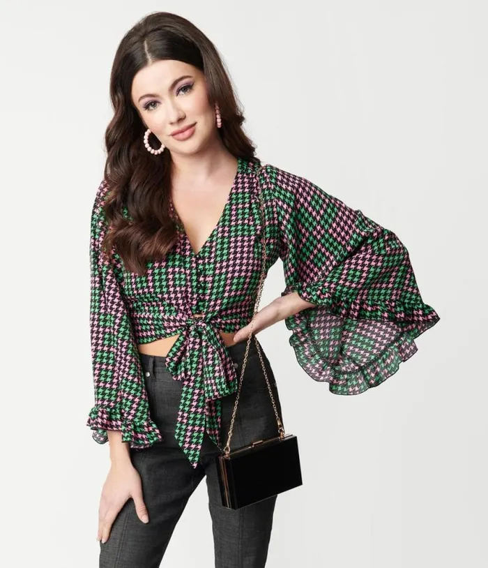 Smak Parlour Pink and Green Houndstooth Belva Crop Blouse Clothing Unique Vintage Blouses