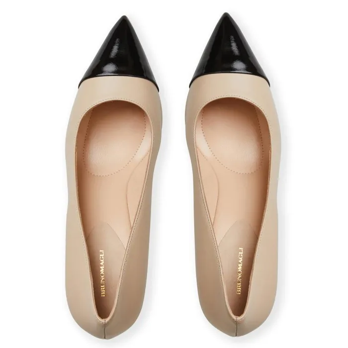 TARA Pump CREAMBLACK PATENT Women Bruno Magli Evening