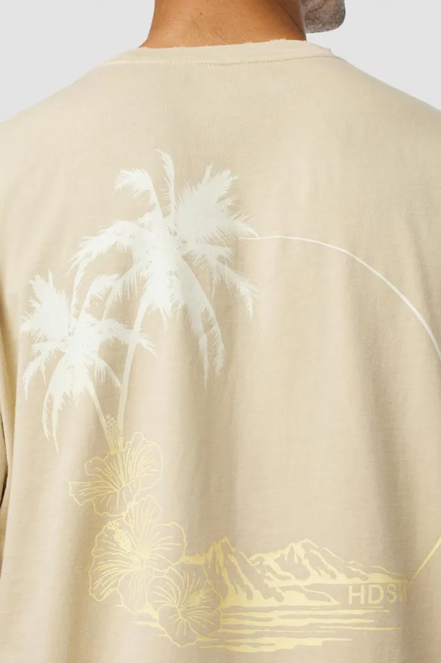 Tops and Sweaters Men Hudson Jeans Vintage Tee Sand Palm Tops and Sweaters Men Hudson Jeans Vintage Tee Sand Palm