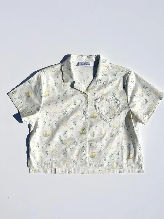 Tops Shop Lisa Says Gah Adrien Shirt