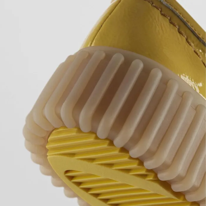 Torhill Bee Yellow Patent Women Clarks Platforms