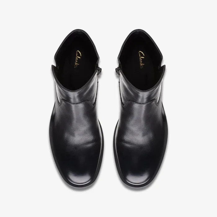Valvestino Lo Black Leather Women Clarks Boots and Booties