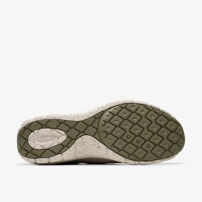 Wave Plateau Stone Nubuck Women Clarks Sneakers