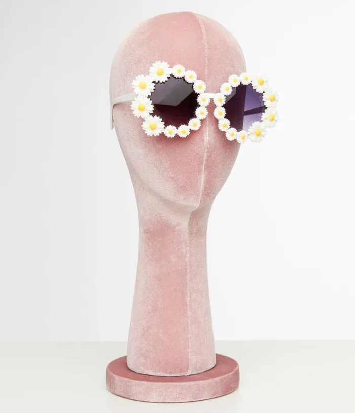White Daisy Chain Round Sunglasses Accessories Unique Vintage Sunglasses