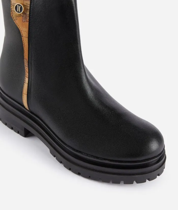 Woman Boots and Booties Alviero Martini Smooth Leather Beatle Boots With 1c Mini Button Black
