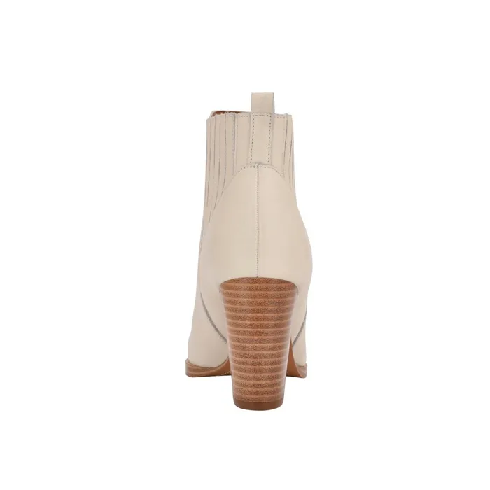 Women Alva Pointy Toe Bootie Chic Cream Leather Marc Fisher Boots and Booties