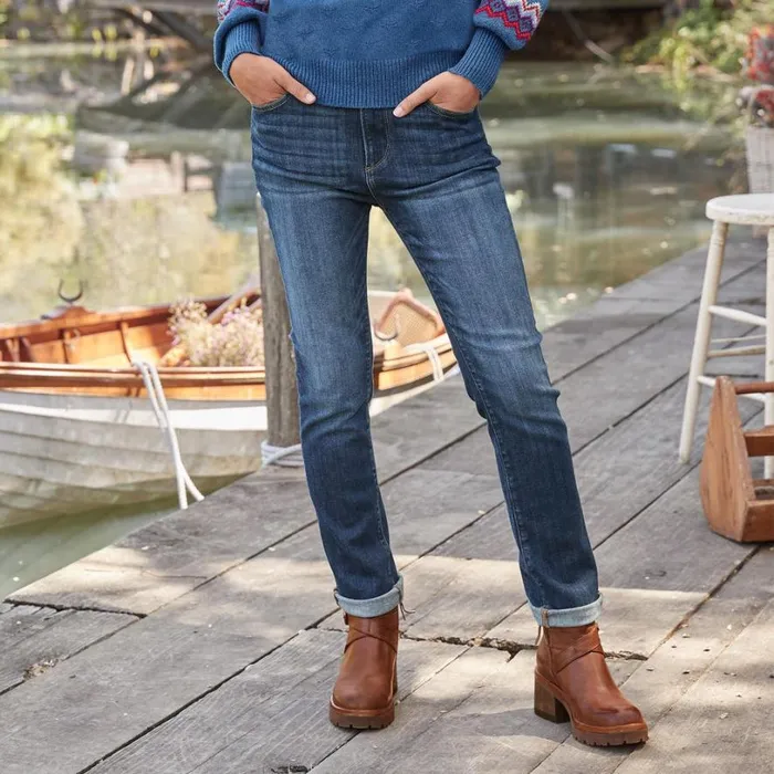 Women Audrey Straight Toujours Jeans Colorado Wash Sundance Catalog Pants and Shorts