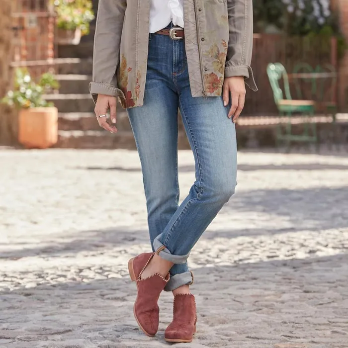 Women Audrey Straight Toujours Jeans Colorado Wash Sundance Catalog Pants and Shorts Women Audrey Straight Toujours Jeans Colorado Wash Sundance Catalog Pants and Shorts