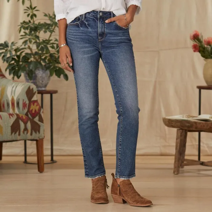 Women Audrey Straight Toujours Jeans Colorado Wash Sundance Catalog Pants and Shorts Women Audrey Straight Toujours Jeans Colorado Wash Sundance Catalog Pants and Shorts
