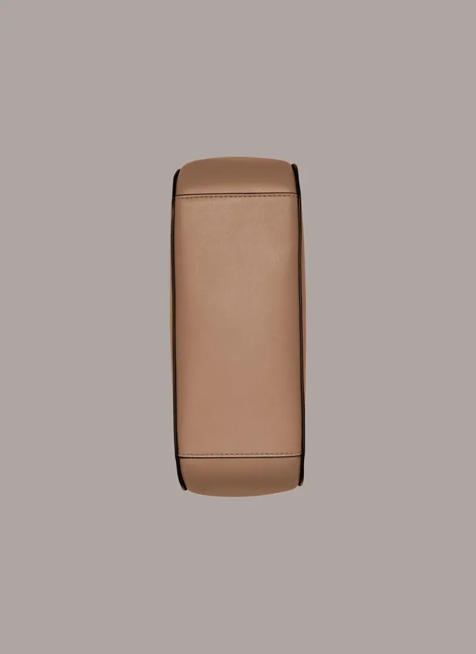 Women Crossbody Bags And Satchels Donna Karan VALLEY STREAM CROSSBODY Fawn