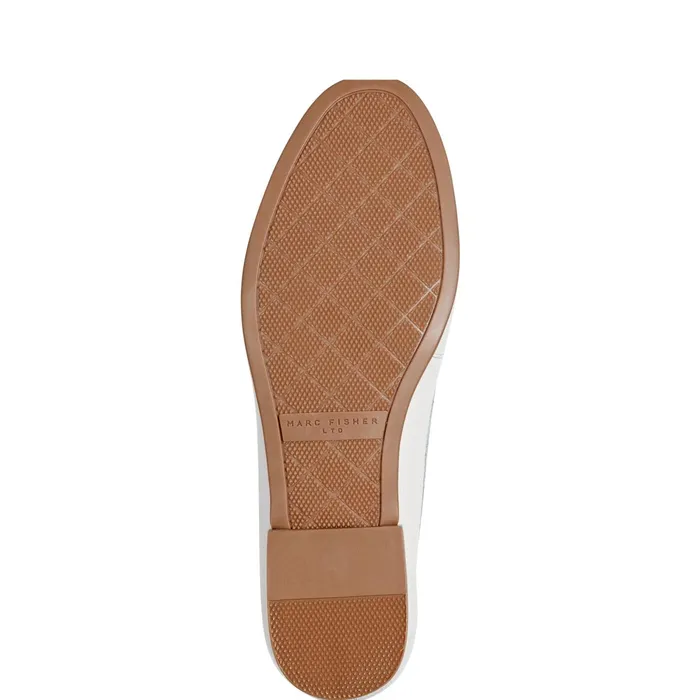 Women Docida Loafer Chic Cream Leather Marc Fisher Loafers and Flats