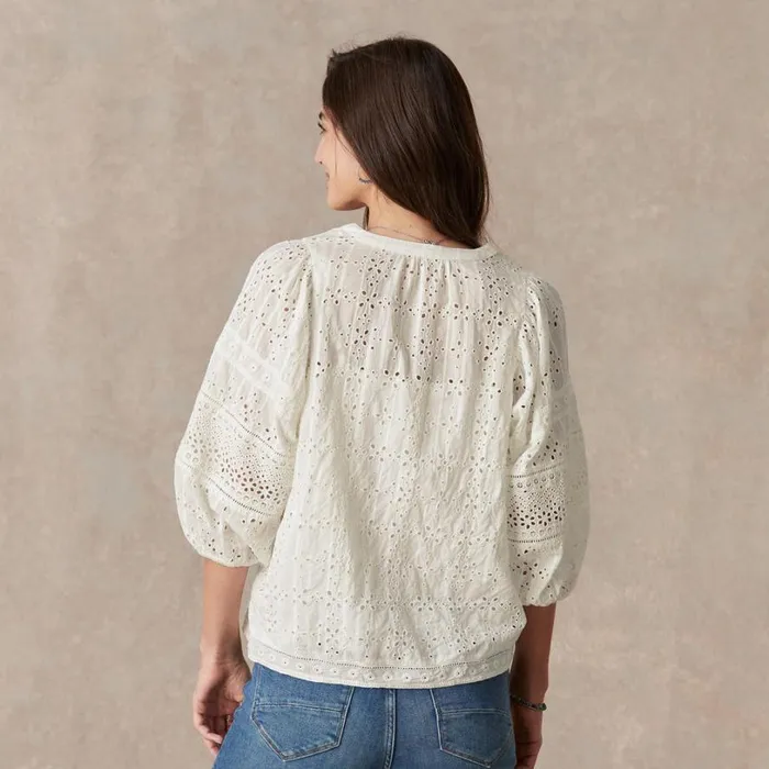 Women Eyelet Symphony Top Teal Sundance Catalog Tops Women Eyelet Symphony Top Teal Sundance Catalog Tops