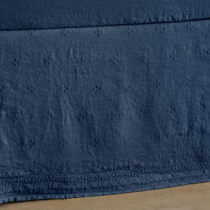 Women Gossamer Linen Embroidery Bedskirt Honeycomb Sundance Catalog Bedding and Bath Women Gossamer Linen Embroidery Bedskirt Honeycomb Sundance Catalog Bedding and Bath