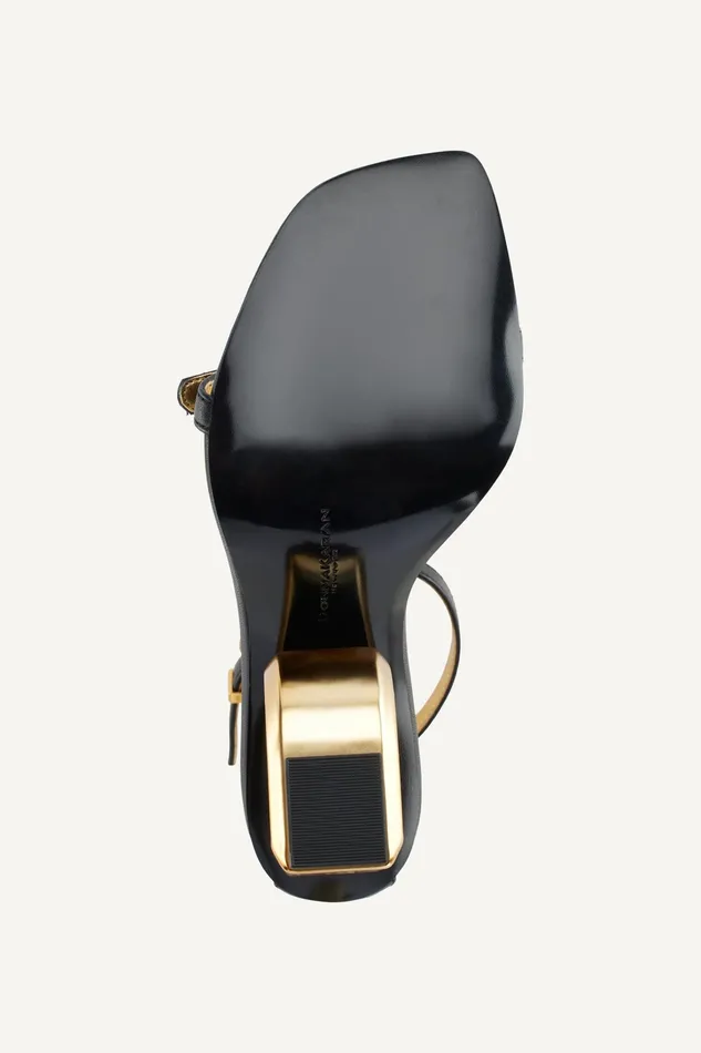 Women Heels And Wedges Donna Karan DK ANKLE STRAP SANDAL Black
