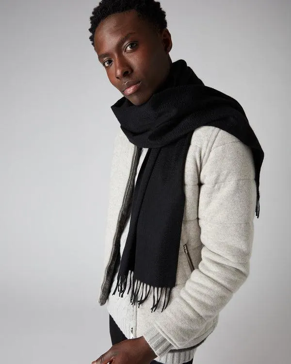 WomenMen Unisex Woven Cashmere ScarfIn Black Black NPeal Cashmere Scarves
