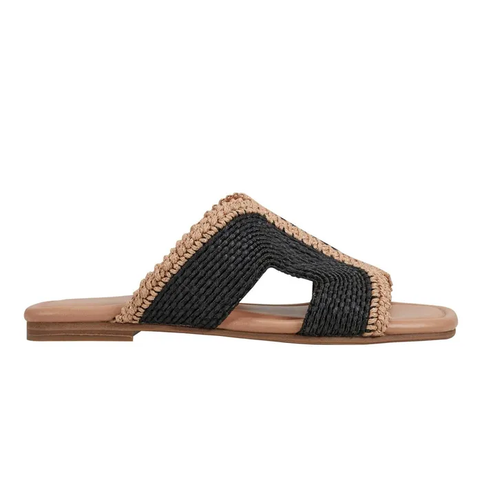 Women Nashie Flat Sandal Black Raffia Marc Fisher Sandals