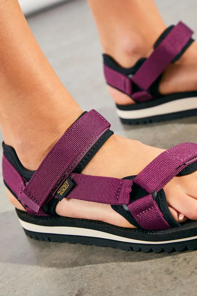 Women Sandals Free People Universal Trail Teva Sandals Amaranth