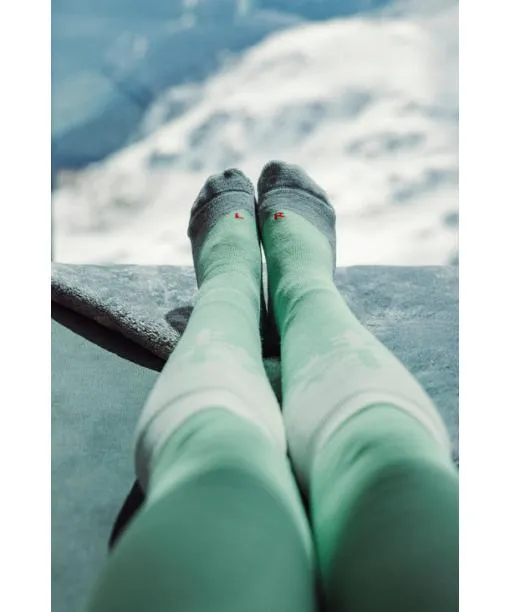 Women SK2 Intermediate Women Skiing Kneehigh Socks Rose FALKE Ski Socks