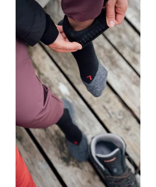 Women TK2 Explore Sensitive Women Trekking Socks Black FALKE Hiking Socks