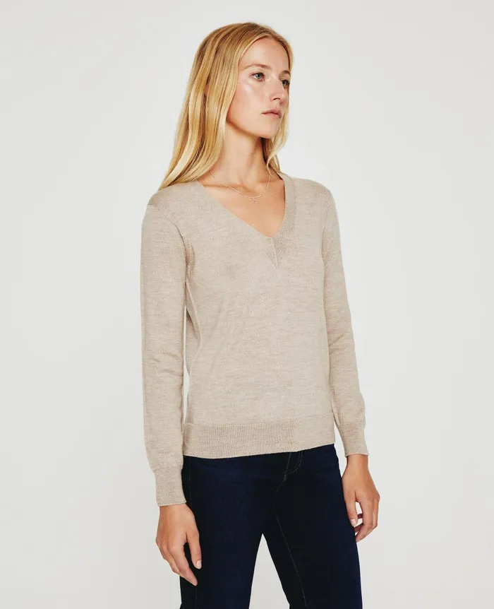 Zuri Vee Oatmilk Women AG Jeans Tops and Shirts Zuri Vee Oatmilk Women AG Jeans Tops and Shirts