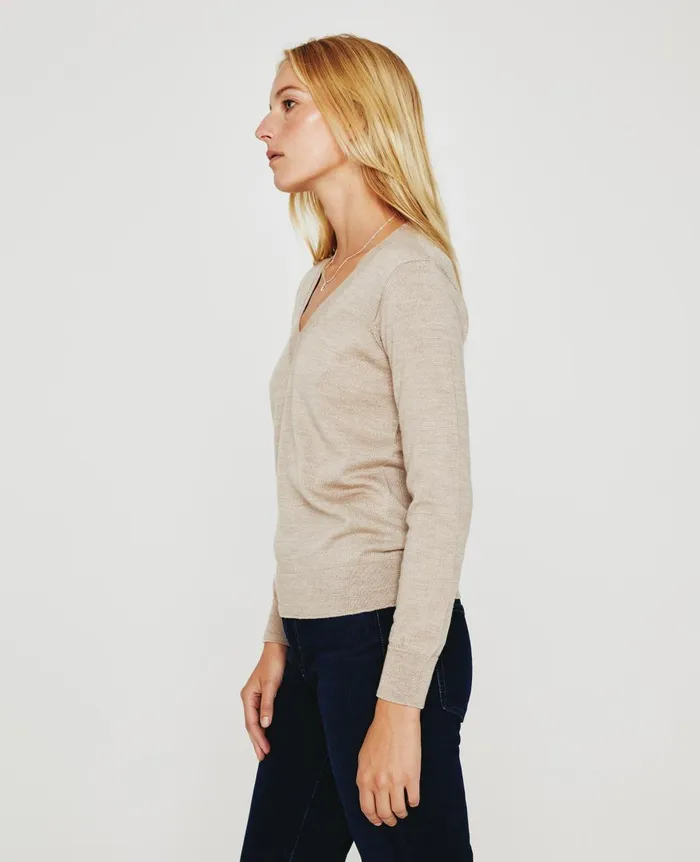 Zuri Vee Oatmilk Women AG Jeans Tops and Shirts Zuri Vee Oatmilk Women AG Jeans Tops and Shirts
